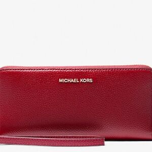 Michael Kors Jet Set Large Leather Continental Wallet